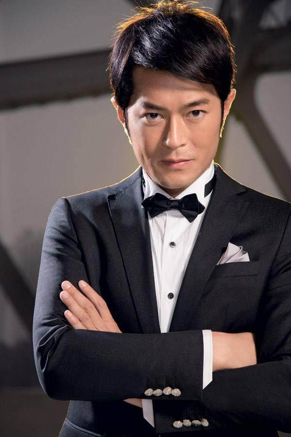 中国十大明星慈善排行榜，第一名和第五名依然在争议中！