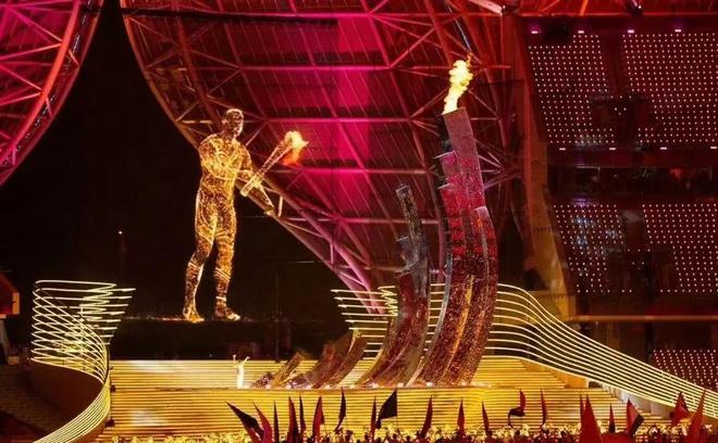 杭州亚运会闭幕，火炬传递中的公益人！